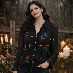 Sundance Silk Black Embroidered Dark Floral Cottagecore Smocked Blouse Top M